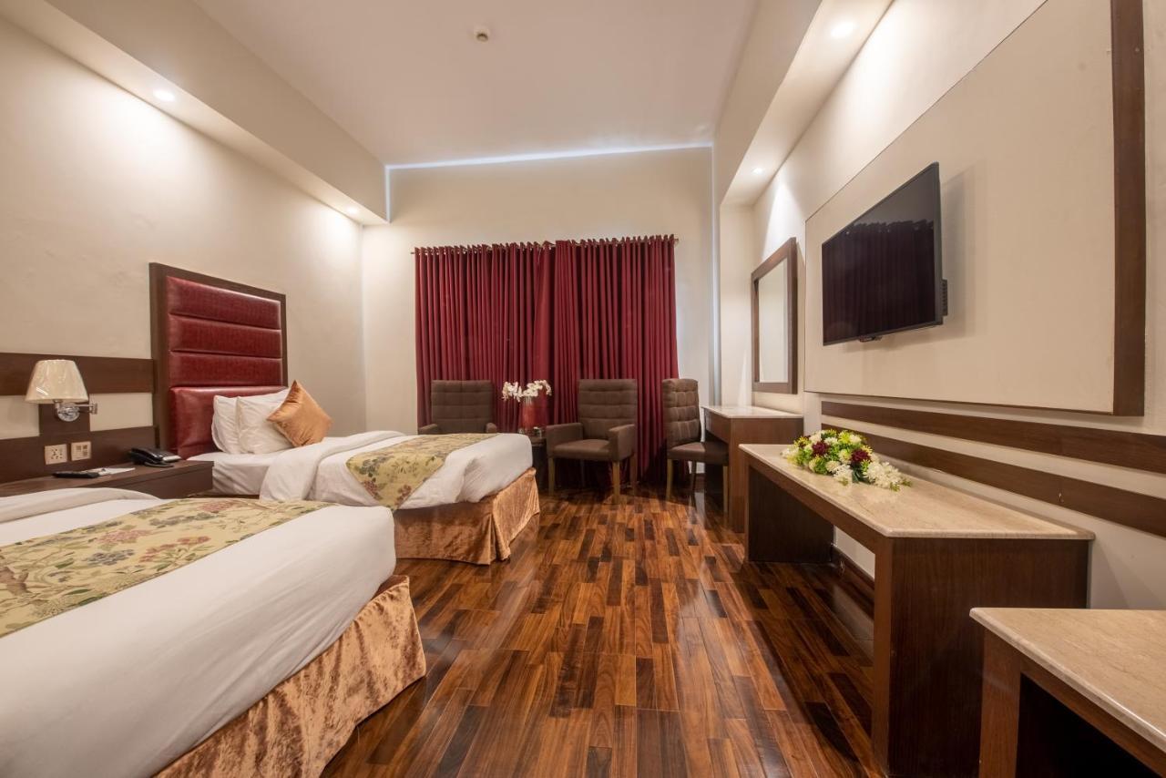 Legend Hotel Ісламабад Екстер'єр фото
