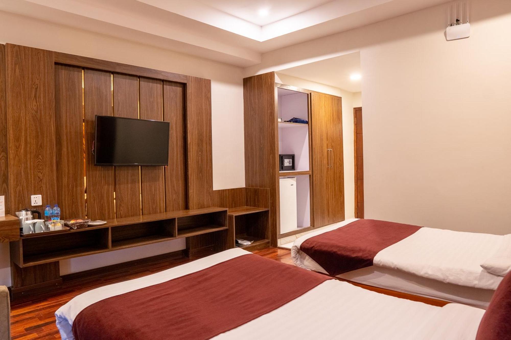 Legend Hotel Ісламабад Екстер'єр фото